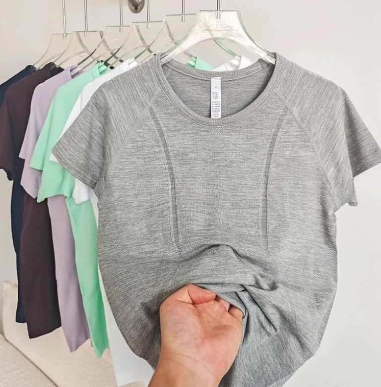 Women's Sports T-shirt Tight Yoga Clothes Short-sleeved Round Neck Quick-drying Breathable Sports T-shirt Stretch Pilates Top
Women's Sports T-shirt Tight Yoga Clothes Short-sleeved Round Neck Quick-drying Breathable Sports T-shirt Stretch Pilates Top