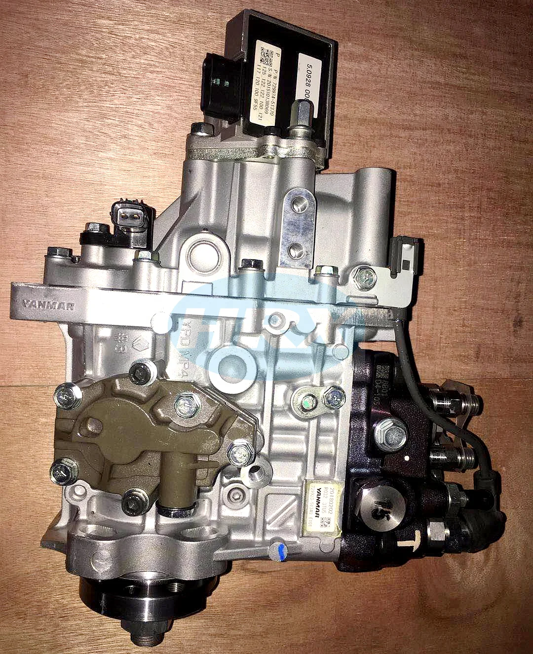 Fuel Pump Assy 729948-51310 729923-51340 729939-51370 729974-51370 for 4TNV98 Engine Parts
Fuel Pump Assy 729948-51310 729923-51340 729939-51370 729974-51370 for 4TNV98 Engine Parts