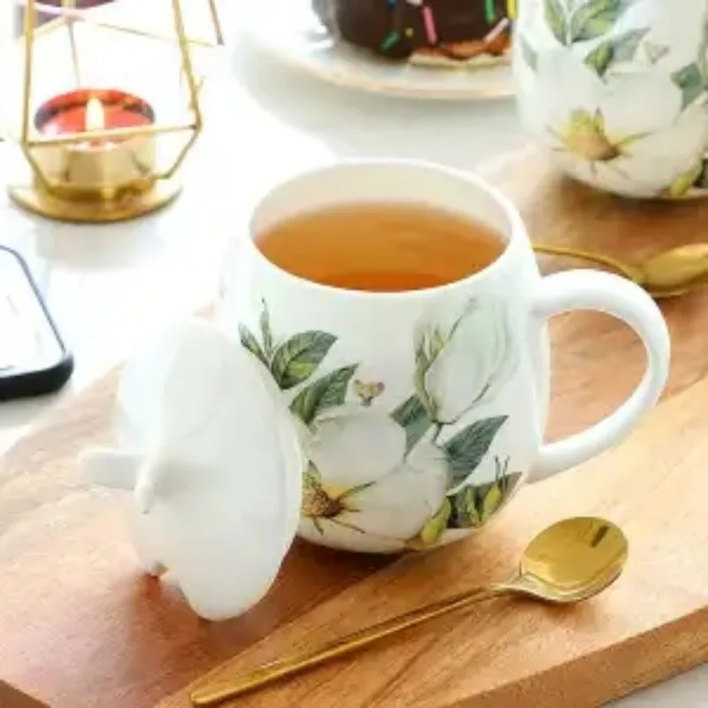 Bone China Coffee Cup Spoon Set 400ml Luxury Ceramic Mug Top-grade Porcelain Tea Cup Cafe Party Drinkware
Bone China Coffee Cup Spoon Set 400ml Luxury Ceramic Mug Top-grade Porcelain Tea Cup Cafe Party Drinkware