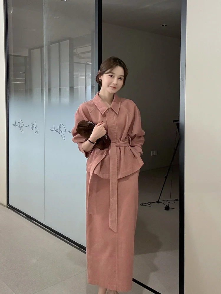 Perfect Proportional Head oulder Cotton Set Cool Retro Attention-abbing Crisp Sweet Faionable Women's Two-piece Suit
Perfect Proportional Head oulder Cotton Set Cool Retro Attention-abbing Crisp Sweet Faionable Women's Two-piece Suit