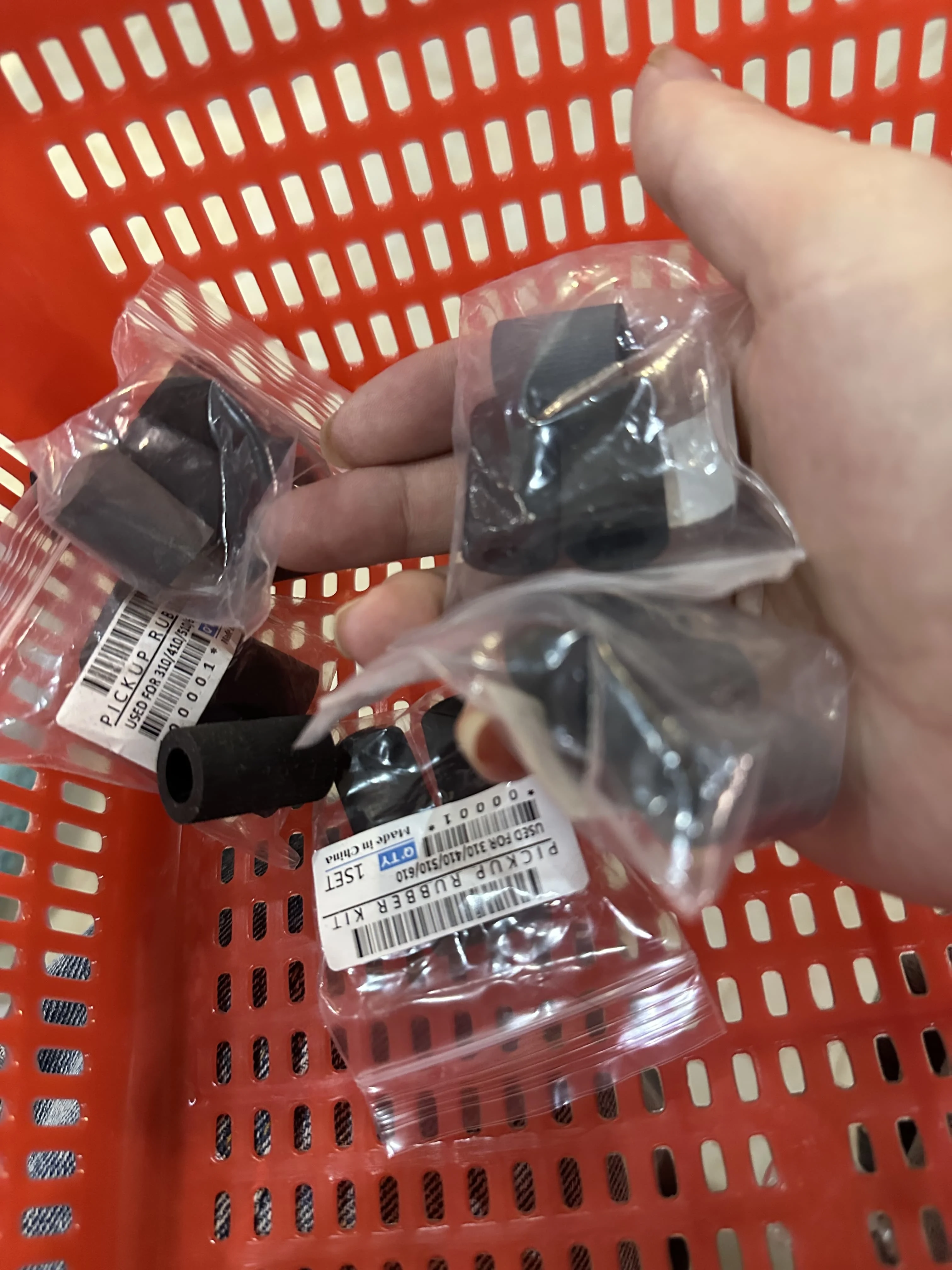 1 комплект. 40X8736 41X0917 ADF Pickup + разделительный ролик для Lexmark MX310 MX410 MX510 MX511 MX610 MX611 XM1140 XM1145 XM3150 CX310
1 комплект. 40X8736 41X0917 ADF Pickup + разделительный ролик для Lexmark MX310 MX410 MX510 MX511 MX610 MX611 XM1140 XM1145 XM3150 CX310