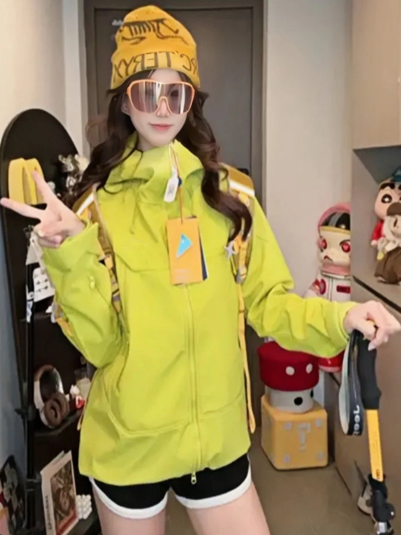 ex Outdoor Softell Jaet with Hood Fce Lined Windproof Waterproof Warm Mountain Series Coat for Men And Women
ex Outdoor Softell Jaet with Hood Fce Lined Windproof Waterproof Warm Mountain Series Coat for Men And Women