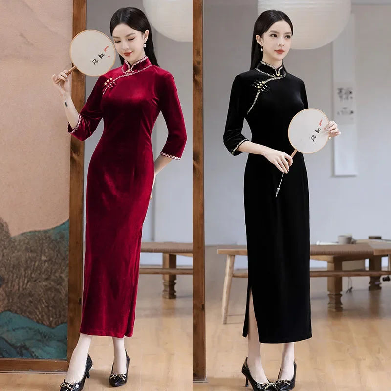 Black Velvet Chinese Long Style Improved Cheongsam 2024 New Young Style Female Retro Middle Long Sleeve Spring and Autumn Dress
Black Velvet Chinese Long Style Improved Cheongsam 2024 New Young Style Female Retro Middle Long Sleeve Spring and Autumn Dress
