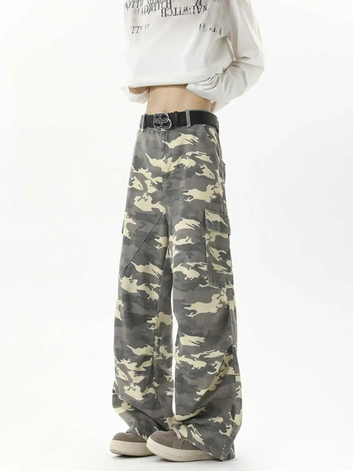 Green low Waist Women Overalls Camouflage American Fashion Loose Streetwear Style Wide Leg Female Trouser Baggy Straight Pants
Green low Waist Women Overalls Camouflage American Fashion Loose Streetwear Style Wide Leg Female Trouser Baggy Straight Pants