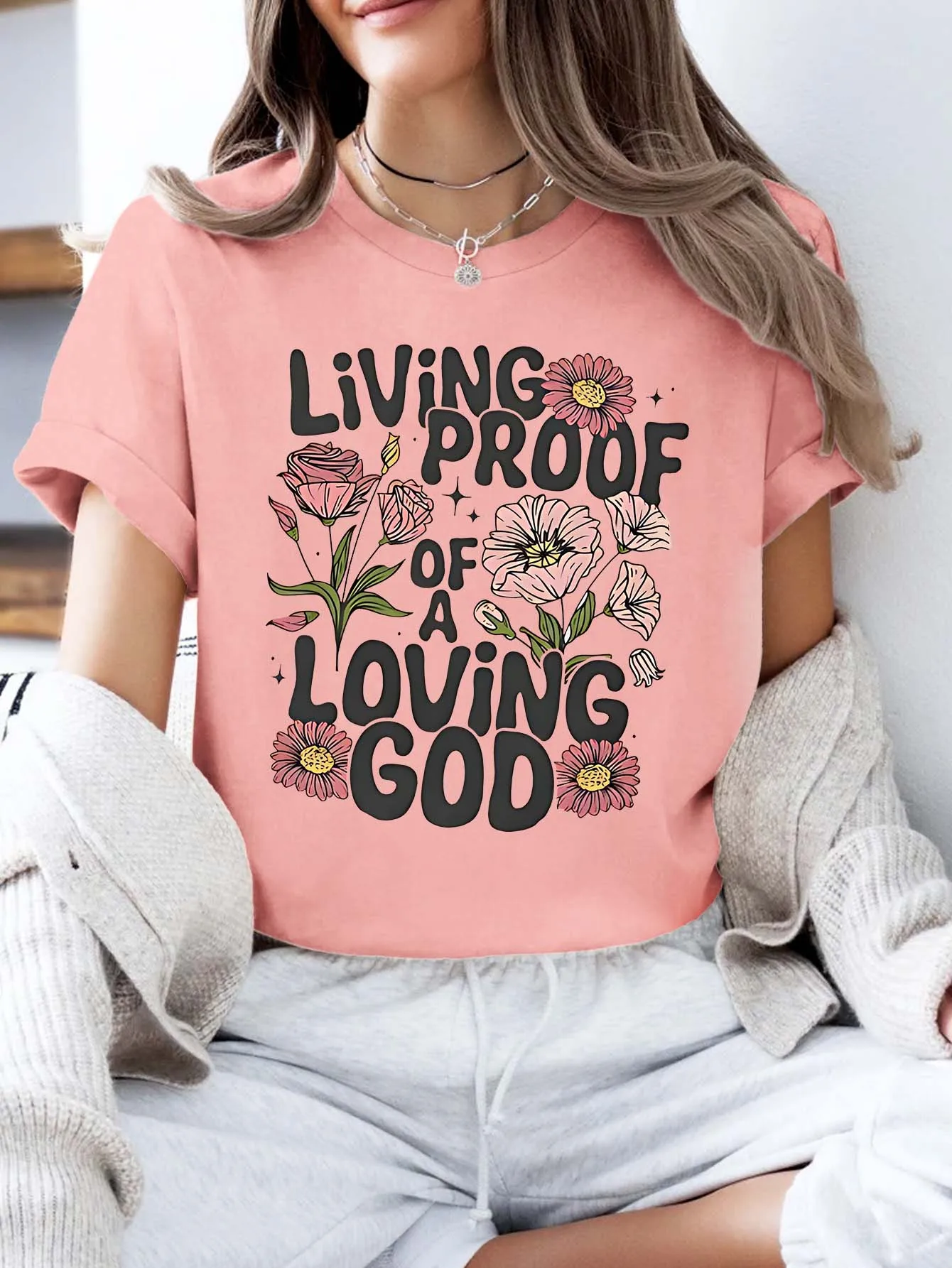 Плюс размер вдохновляющая футболка с цветочным рисунком «Loving God», короткий рукав
Плюс размер вдохновляющая футболка с цветочным рисунком «Loving God», короткий рукав