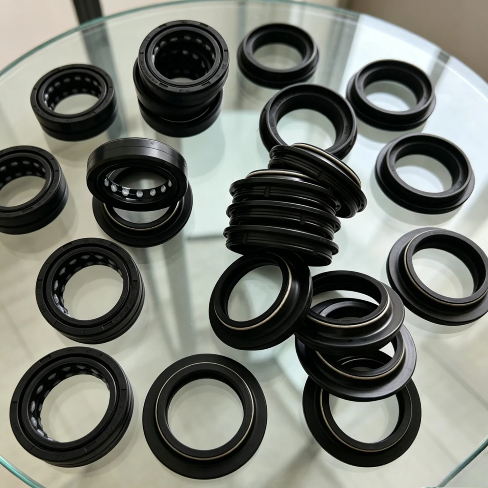 43 54 43x54x11 43*54 Front Fork Oil Seal Dust Cover For Honda CB900F HORNET CBR900RR CBR 929 954 RVT1000R RC51 CBR1000RR CB1000
43 54 43x54x11 43*54 Front Fork Oil Seal Dust Cover For Honda CB900F HORNET CBR900RR CBR 929 954 RVT1000R RC51 CBR1000RR CB1000