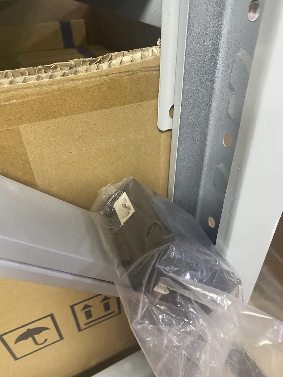 Адаптер переменного тока, зарядное устройство, блок питания + 32 В, 468 мА + 12 В, 166 мА для HP 3545 3546 4515 4645 4646 4648 4500 5530 4630 6230 6830 A9T80-60008
Адаптер переменного тока, зарядное устройство, блок питания + 32 В, 468 мА + 12 В, 166 мА для HP 3545 3546 4515 4645 4646 4648 4500 5530 4630 6230 6830 A9T80-60008