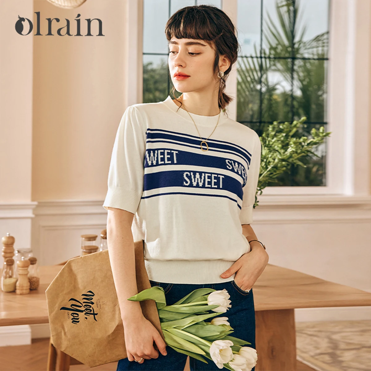 OLrain Women's Short Sleeve Pullover French White Knitted Sweater 2026 Summer Casual Puff Sleeve Letter Jacquard Tops O23XZ66538
OLrain Women's Short Sleeve Pullover French White Knitted Sweater 2026 Summer Casual Puff Sleeve Letter Jacquard Tops O23XZ66538
