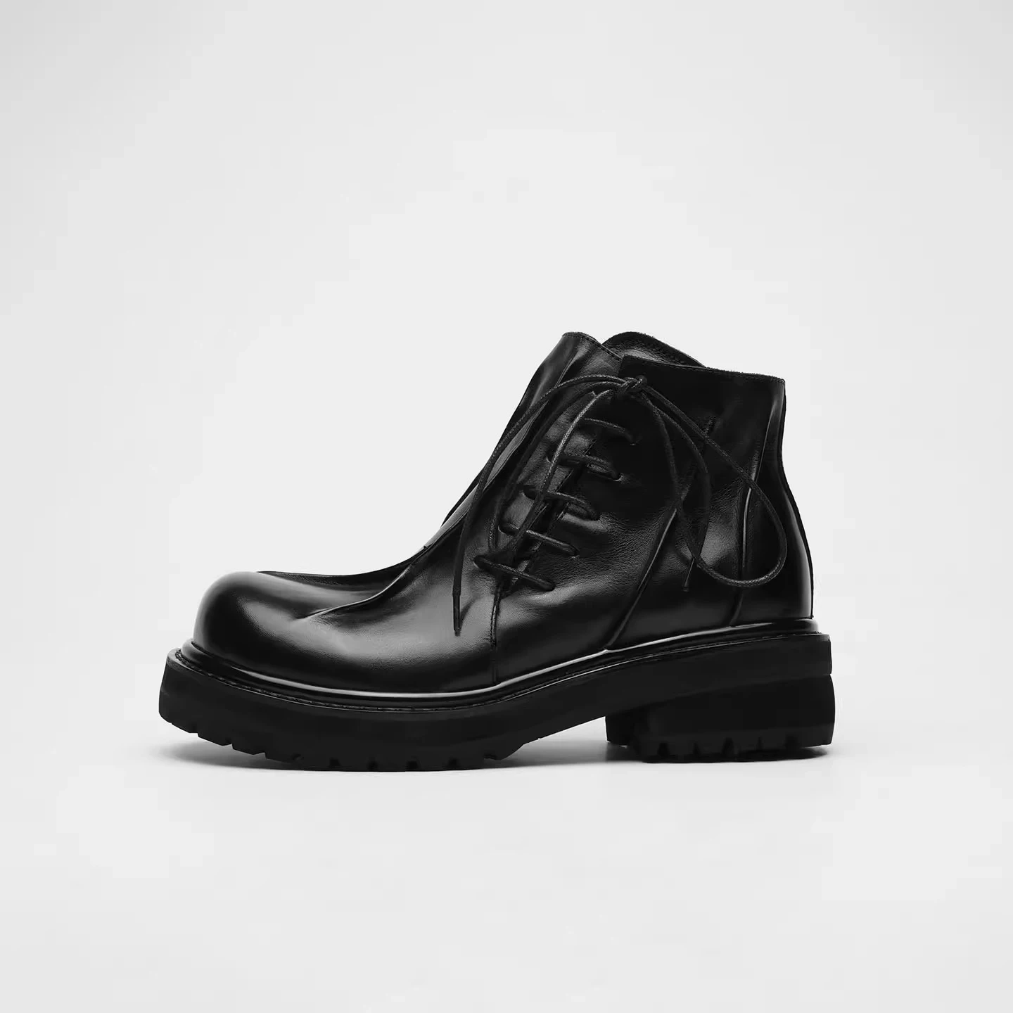 Advanced Short Boots Increased Large Head Shoes Men's Commuter Boots Black 2026 New Boots British Style round Toe
Advanced Short Boots Increased Large Head Shoes Men's Commuter Boots Black 2026 New Boots British Style round Toe