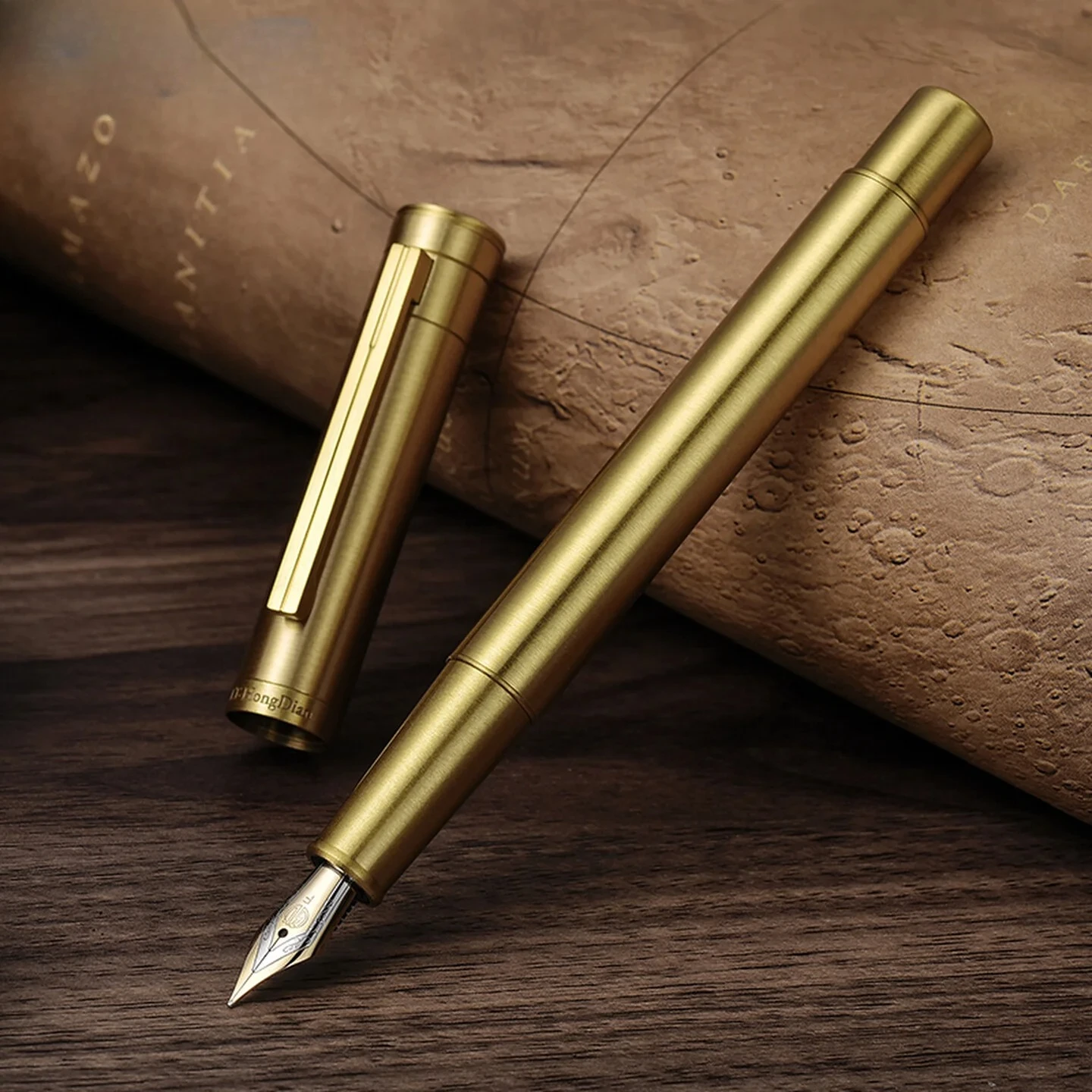 Limited Color! Hongdian 1861 Brass Fountain Pen EF/F/M/ Bent Nib, Classic Design Smooth Writing Pen for Office Business School
Limited Color! Hongdian 1861 Brass Fountain Pen EF/F/M/ Bent Nib, Classic Design Smooth Writing Pen for Office Business School