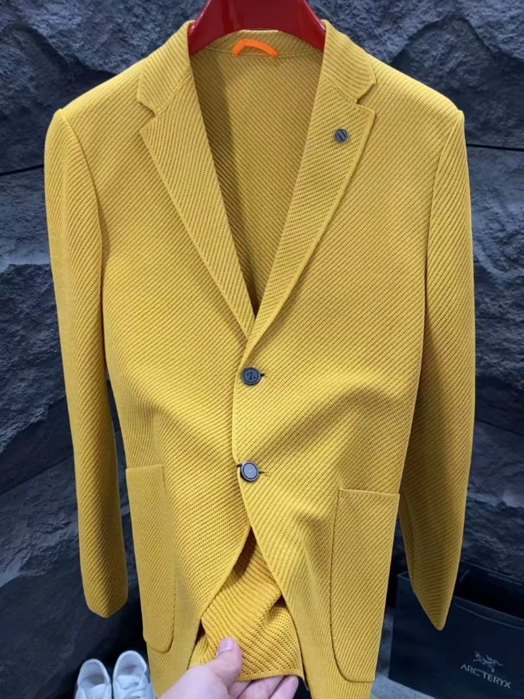 Men's Knitted Casual Busin Suit Comfortable Faionable Versatile Trendy High-End Feeling Spring Autumn New Arrival
Men's Knitted Casual Busin Suit Comfortable Faionable Versatile Trendy High-End Feeling Spring Autumn New Arrival