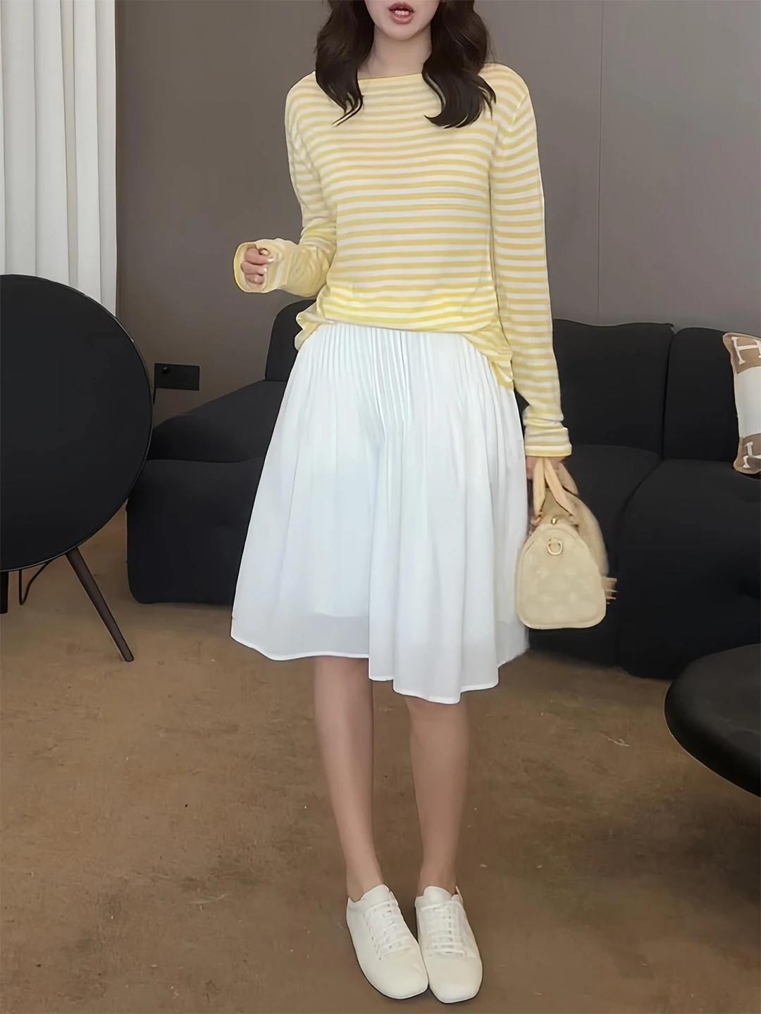 Casual Loose Women's Two-Piece Set Striped Long Sleeve Top Pleated Skirt Comfortable Relaxing Style Summer Fashion Outfit
Casual Loose Women's Two-Piece Set Striped Long Sleeve Top Pleated Skirt Comfortable Relaxing Style Summer Fashion Outfit