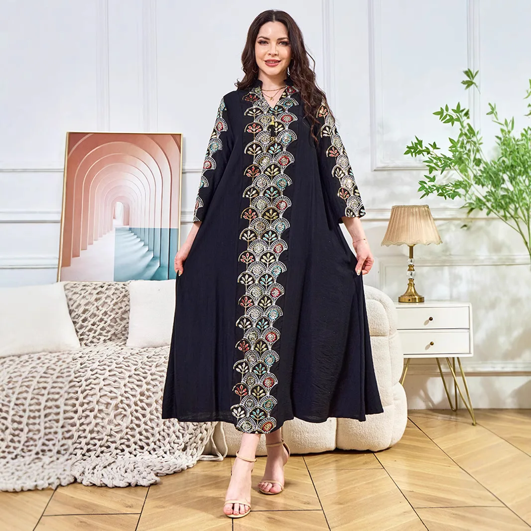 Middle East new bead women's clothing Muslim robe women's long dress dress fashion simple temperament elegant holiday style high
Middle East new bead women's clothing Muslim robe women's long dress dress fashion simple temperament elegant holiday style high