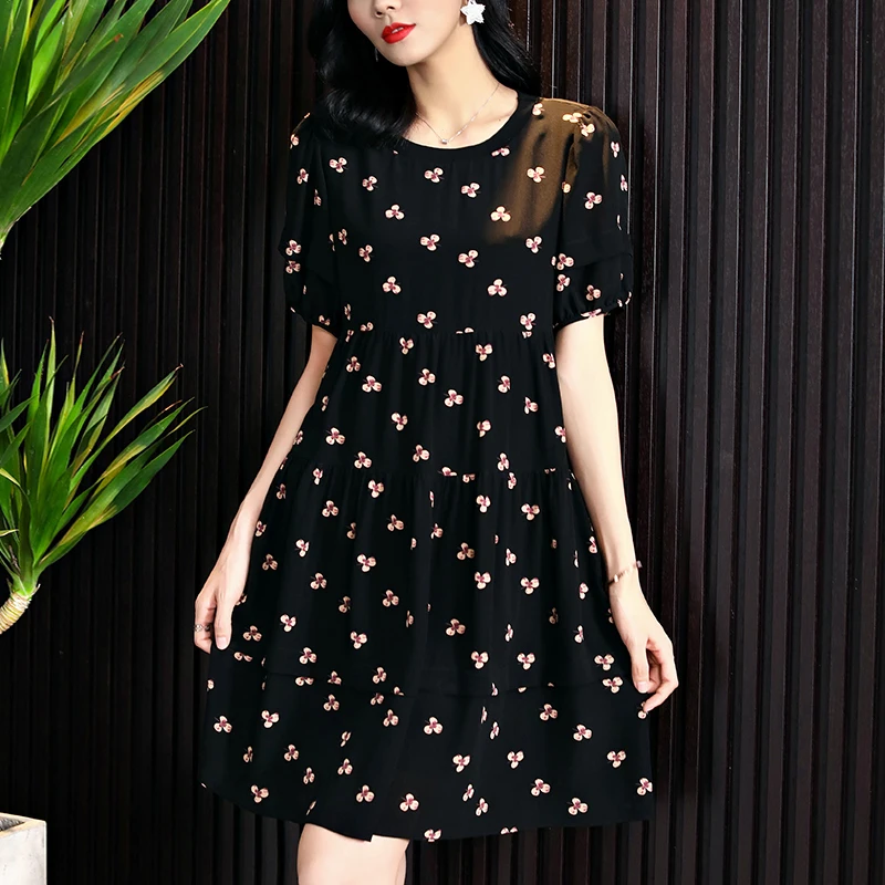 2024 Summer Dresses for Women Black Chic and Elegant Short Sleeve Women's Floral Dress 100% Real Silk High Waist Woman Mid Dress
2024 Summer Dresses for Women Black Chic and Elegant Short Sleeve Women's Floral Dress 100% Real Silk High Waist Woman Mid Dress