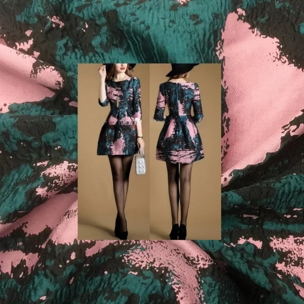 European Yarn-dyed Jacquard Brocade Fabric Spring Autumn for Dress Windbreaker Clothing Cloth Material Diy Sewing By The Yard
European Yarn-dyed Jacquard Brocade Fabric Spring Autumn for Dress Windbreaker Clothing Cloth Material Diy Sewing By The Yard