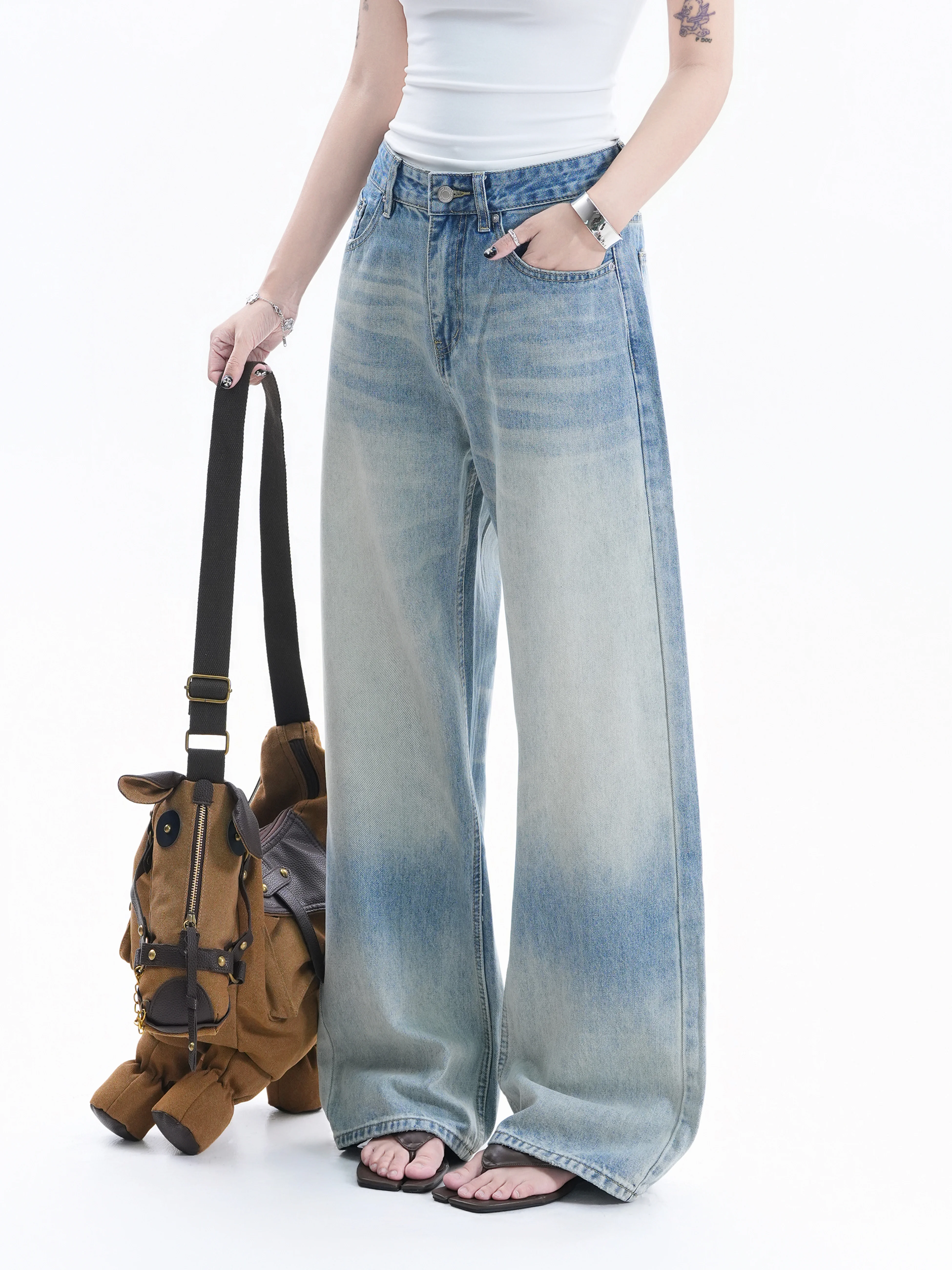 High Waist Gradient Wide Leg Jeans Women's Loose Straight Long Pants American Retro Washed Denim Couple's Spring Fashion
High Waist Gradient Wide Leg Jeans Women's Loose Straight Long Pants American Retro Washed Denim Couple's Spring Fashion