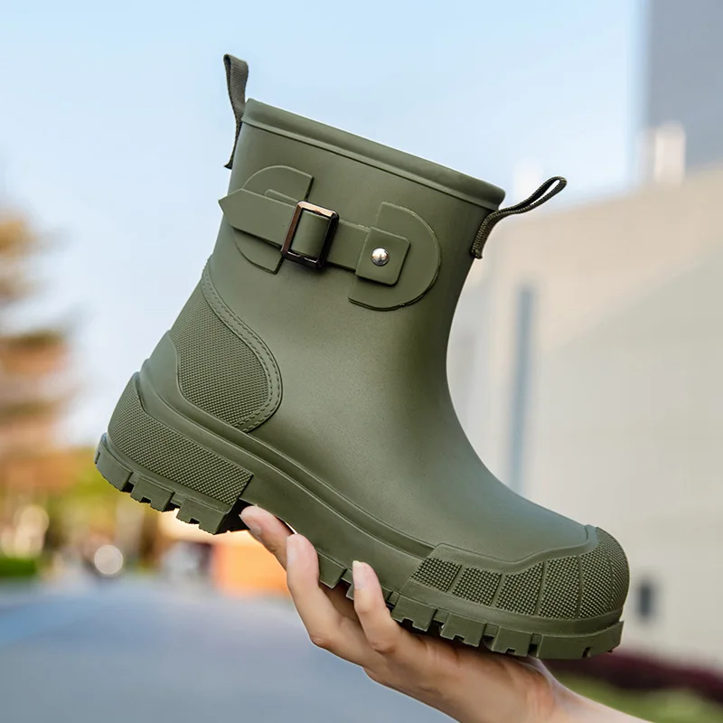 Rain Boots New Style Women Fashionable Outer Short-tube Water Shoes Women's Outdoor Rainy Weather Waterproof and Non-slip Boots
Rain Boots New Style Women Fashionable Outer Short-tube Water Shoes Women's Outdoor Rainy Weather Waterproof and Non-slip Boots