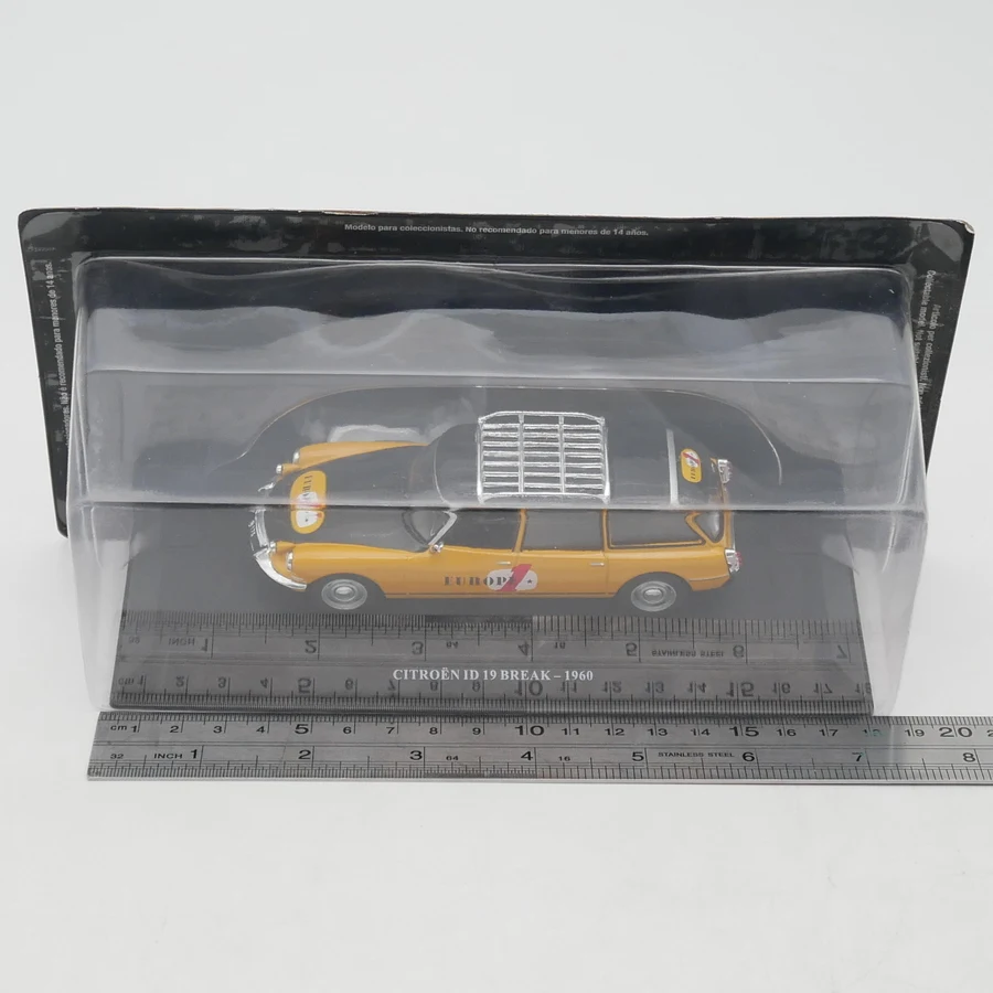 Diecast Ixo 1:43 Scale Citroen ID 19 Break 1960 Citroen Rally Radio Interview Car Model Alloy Car Model Collectible Toy Souvenir
Diecast Ixo 1:43 Scale Citroen ID 19 Break 1960 Citroen Rally Radio Interview Car Model Alloy Car Model Collectible Toy Souvenir