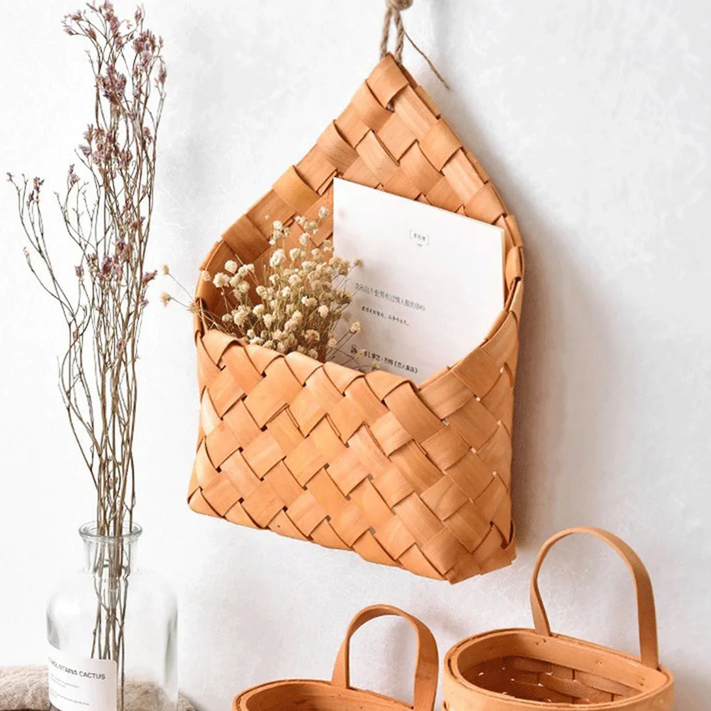 Letter Basket Hand Woven Wood Storage Decorative Hanging Wall Flowerpot Planter Home Office Bedroom Garden Balcony
Letter Basket Hand Woven Wood Storage Decorative Hanging Wall Flowerpot Planter Home Office Bedroom Garden Balcony