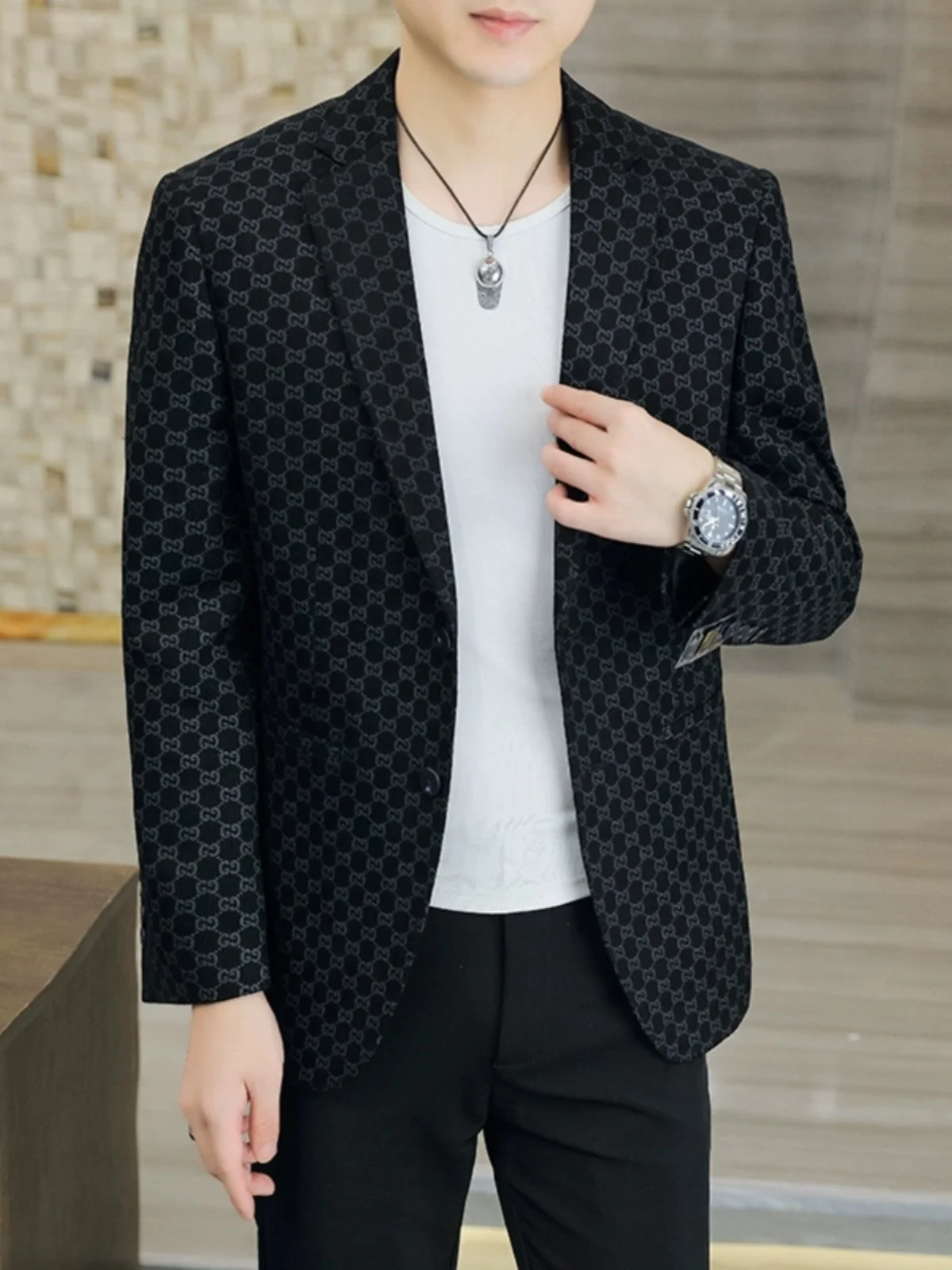 Мужское шерстяное пальто на осень-зиму: повседневное, однобортное, модное, в корейском стиле, однотонное, высокого качества, универсальное
Мужское шерстяное пальто на осень-зиму: повседневное, однобортное, модное, в корейском стиле, однотонное, высокого качества, универсальное