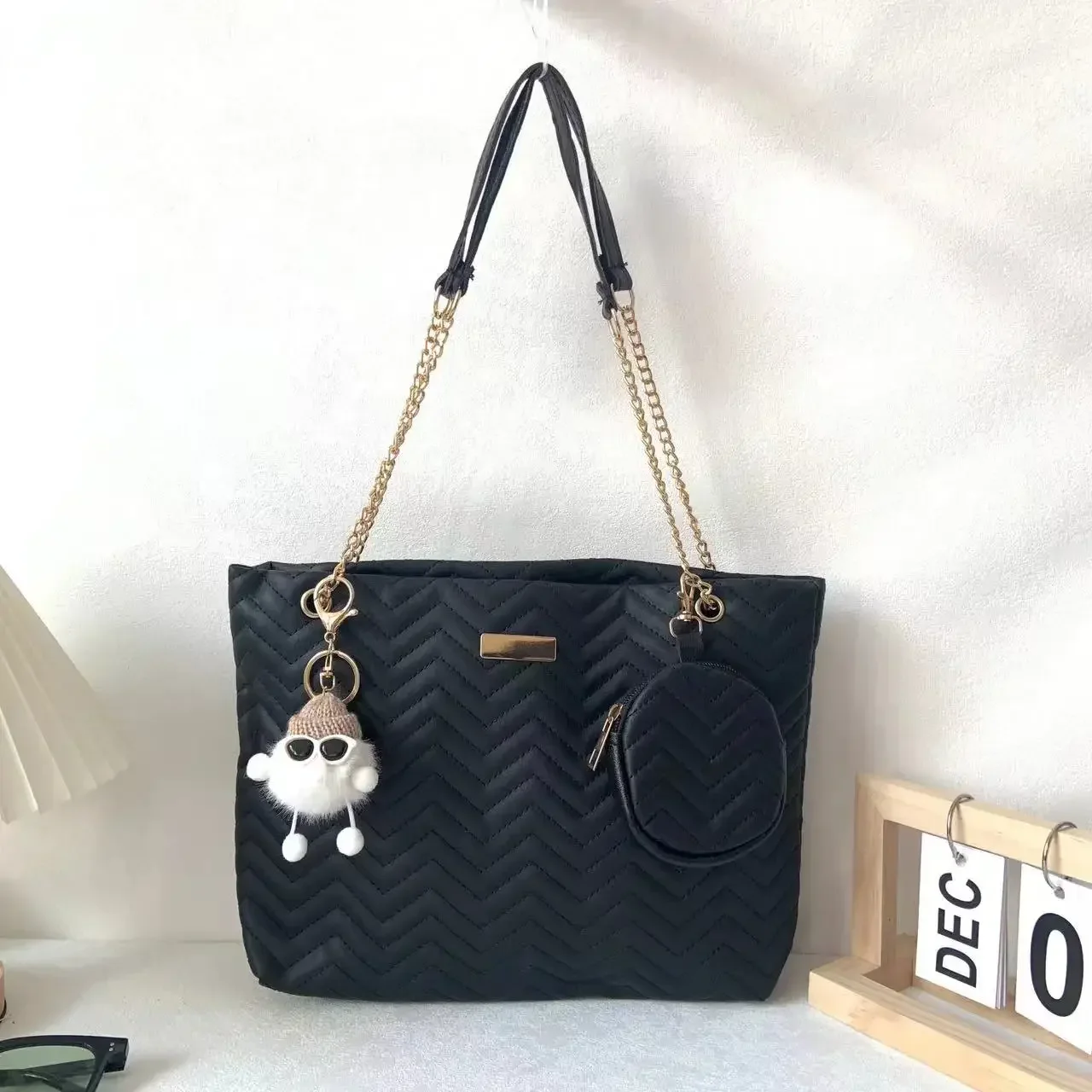 Black Plaid Shoulder Bag Set with Same Crossbody Bag and Wallet - Women's Faux Leather Handbag Zipper Open and Close, Large
Black Plaid Shoulder Bag Set with Same Crossbody Bag and Wallet - Women's Faux Leather Handbag Zipper Open and Close, Large