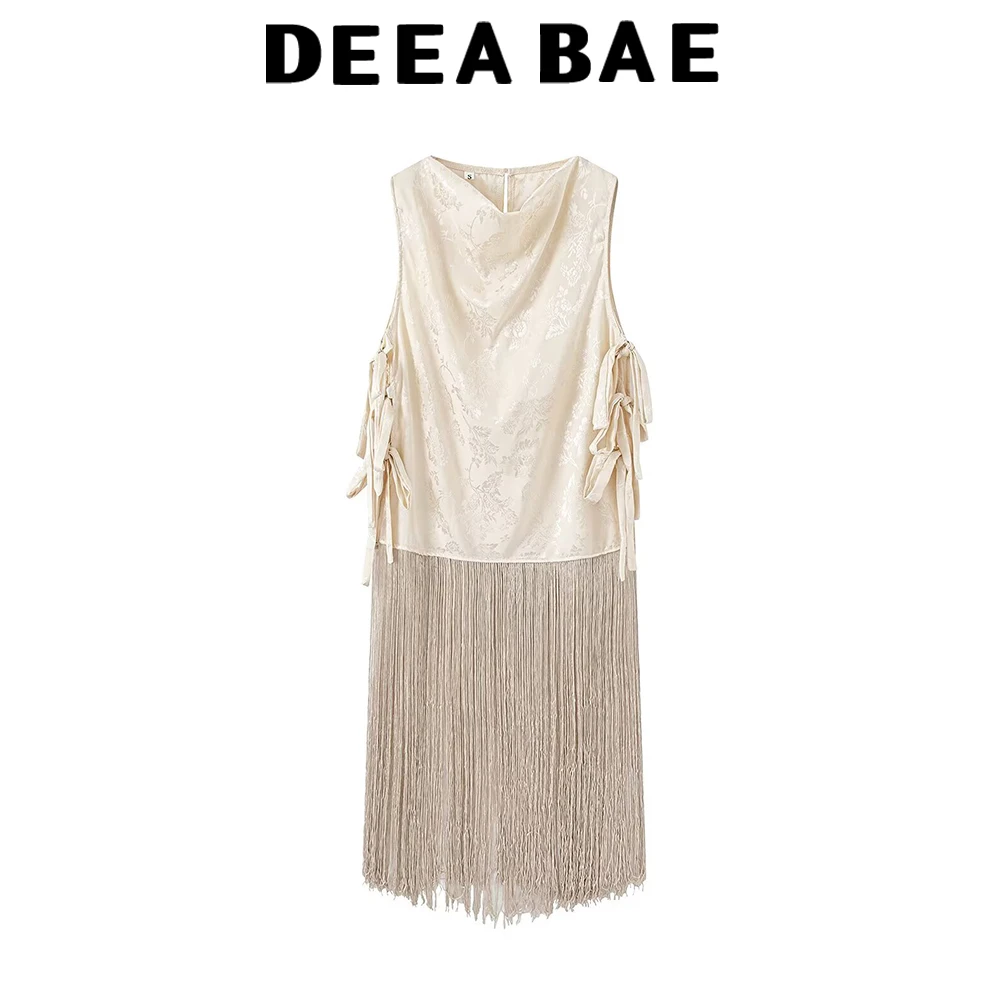 DEEABAE Summer new women's clothing French minimalist style round neck sleeveless heavy crochet tassel hem vest top
DEEABAE Summer new women's clothing French minimalist style round neck sleeveless heavy crochet tassel hem vest top