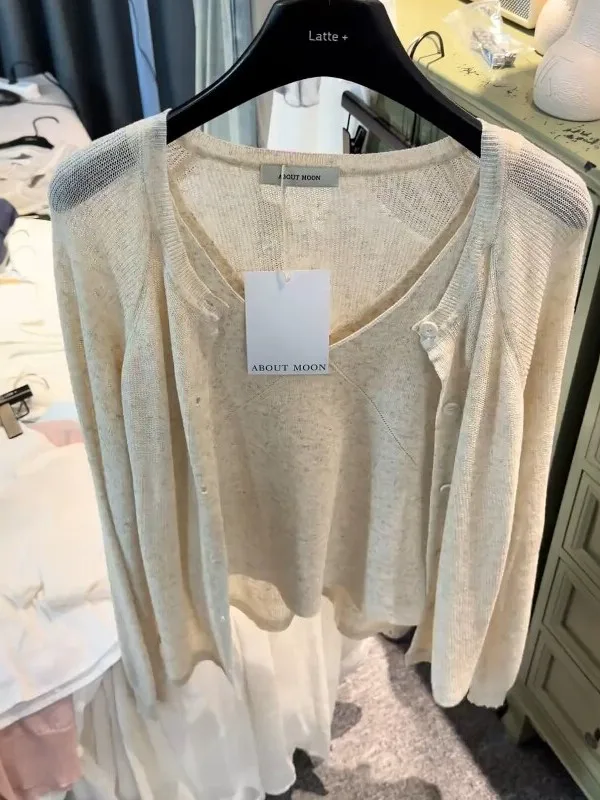 Soft Thin Knitted Top Women's Spring Korean Style Casual round Neck Open Cardigan Vest Two Piece Set Breathable Medium Thickness
Soft Thin Knitted Top Women's Spring Korean Style Casual round Neck Open Cardigan Vest Two Piece Set Breathable Medium Thickness