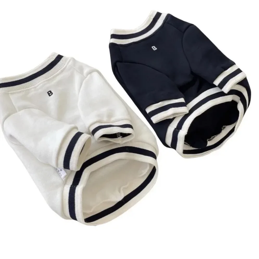Pet Clothes Embroidery and Velvet Fashion Winter Round Neck Hoodie for Dogs Pomeranians Teddy Bears Small Dog Letter Pet Clothes
Pet Clothes Embroidery and Velvet Fashion Winter Round Neck Hoodie for Dogs Pomeranians Teddy Bears Small Dog Letter Pet Clothes