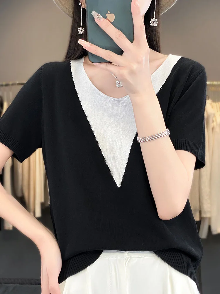 Ice Silk Loose Short Sleeve Women's T-Shirt Summer 2024 New Style V-Neck Cover Belly Fashion Age-Defying Black Top
Ice Silk Loose Short Sleeve Women's T-Shirt Summer 2024 New Style V-Neck Cover Belly Fashion Age-Defying Black Top