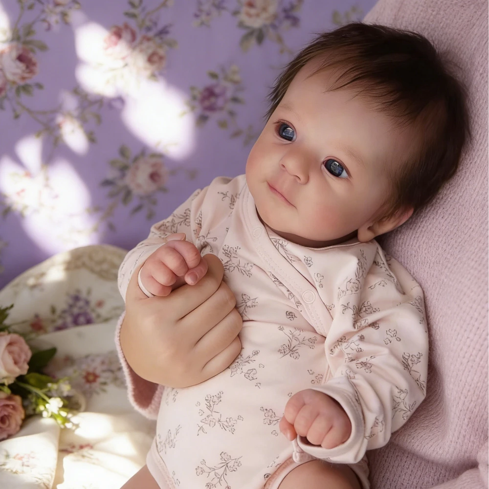 BZDOLL 45CM Lovely Reborn Baby Doll Cloth Body Sweet Reborn Babies Doll Lifelike Handmade Birthday Gift Play House Dress Up Doll
BZDOLL 45CM Lovely Reborn Baby Doll Cloth Body Sweet Reborn Babies Doll Lifelike Handmade Birthday Gift Play House Dress Up Doll