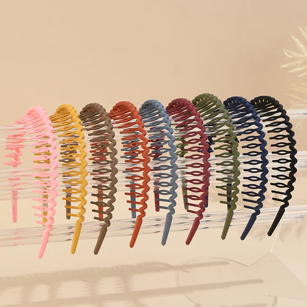 Random 2 Korean ins wind non-slip with toothed bangs headband, women's crushed hair wash face headband, simple solid color multi-tooth hair accessories
Random 2 Korean ins wind non-slip with toothed bangs headband, women's crushed hair wash face headband, simple solid color multi-tooth hair accessories
