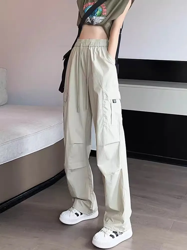 Американские летние брюки из ледяного шелка, тонкие, быстросохнущие, свободные, повседневные, в стиле хarem, женские, с высокой талией, широкие штанины
Американские летние брюки из ледяного шелка, тонкие, быстросохнущие, свободные, повседневные, в стиле хarem, женские, с высокой талией, широкие штанины