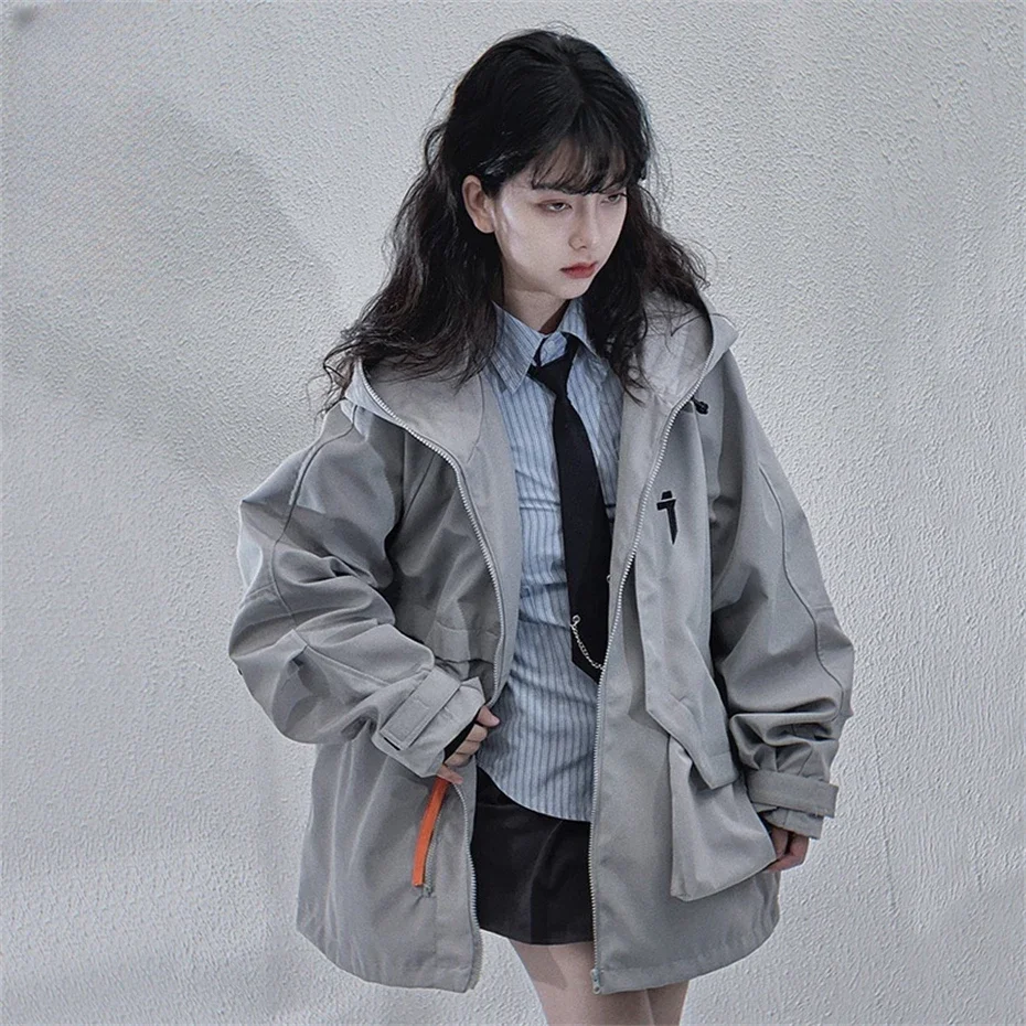 2025 Functional Cargo Jackets Women Techwear Spring Function Tactical Hooded Windbreaker Coats Streetwear Harajuku Casual Jacket
2025 Functional Cargo Jackets Women Techwear Spring Function Tactical Hooded Windbreaker Coats Streetwear Harajuku Casual Jacket
