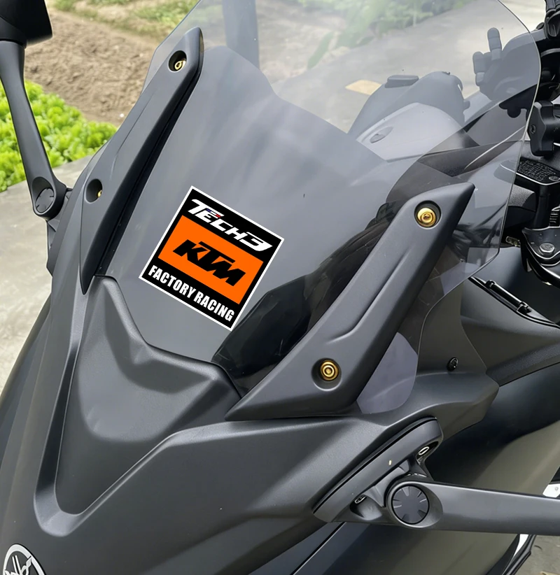 Применимо KTM DUKE 390 790 250 RC 390 наклейка на мотоцикл аксессуары для модификации топливный бак автомобильная наклейка водонепроницаемая
Применимо KTM DUKE 390 790 250 RC 390 наклейка на мотоцикл аксессуары для модификации топливный бак автомобильная наклейка водонепроницаемая