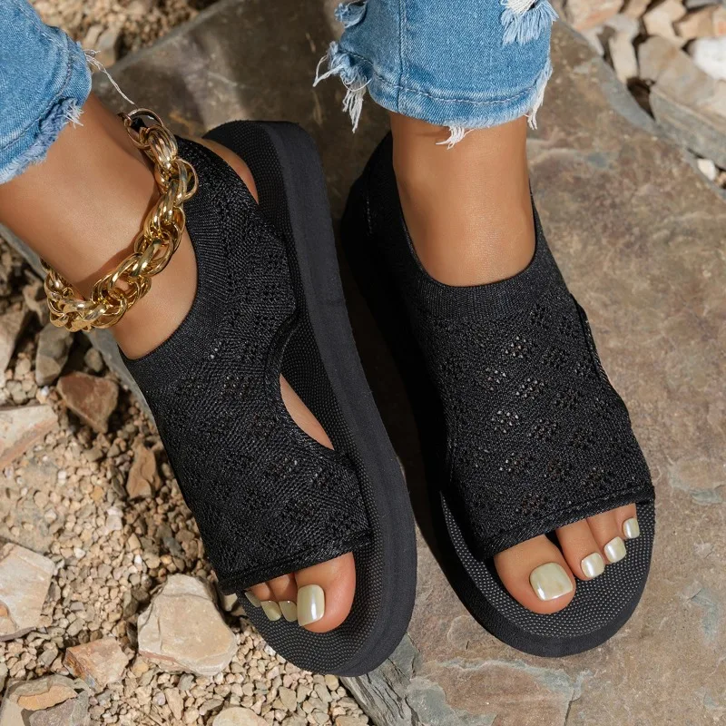 Women Sandals Summer Simple Casual Shoes Comfortable Outdoor Beach Vacation Sandals New Lightweight Platform Male Casual Shoes
Women Sandals Summer Simple Casual Shoes Comfortable Outdoor Beach Vacation Sandals New Lightweight Platform Male Casual Shoes