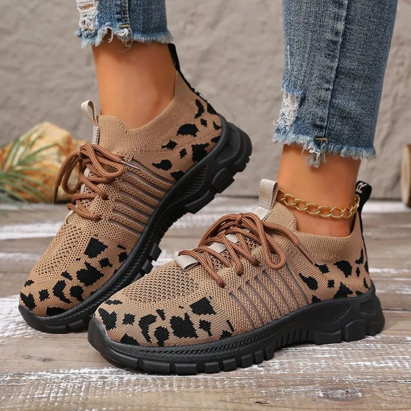 2025 женские модные кроссовки, трендовые лоферы без шнуровки с леопардовым принтом, удобные нескользящие туфли на плоской подошве, повседневная женская обувь на платформе, Zapatos
2025 женские модные кроссовки, трендовые лоферы без шнуровки с леопардовым принтом, удобные нескользящие туфли на плоской подошве, повседневная женская обувь на платформе, Zapatos