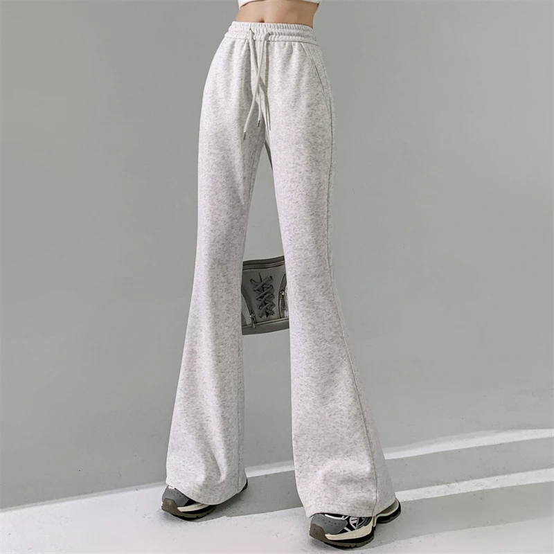 Streetwear Grey Black Sweatpants Women Flare Pants Elastic Waist Pocket Casual Trousers Sport Pants Two-lengths Spring Autumn
Streetwear Grey Black Sweatpants Women Flare Pants Elastic Waist Pocket Casual Trousers Sport Pants Two-lengths Spring Autumn