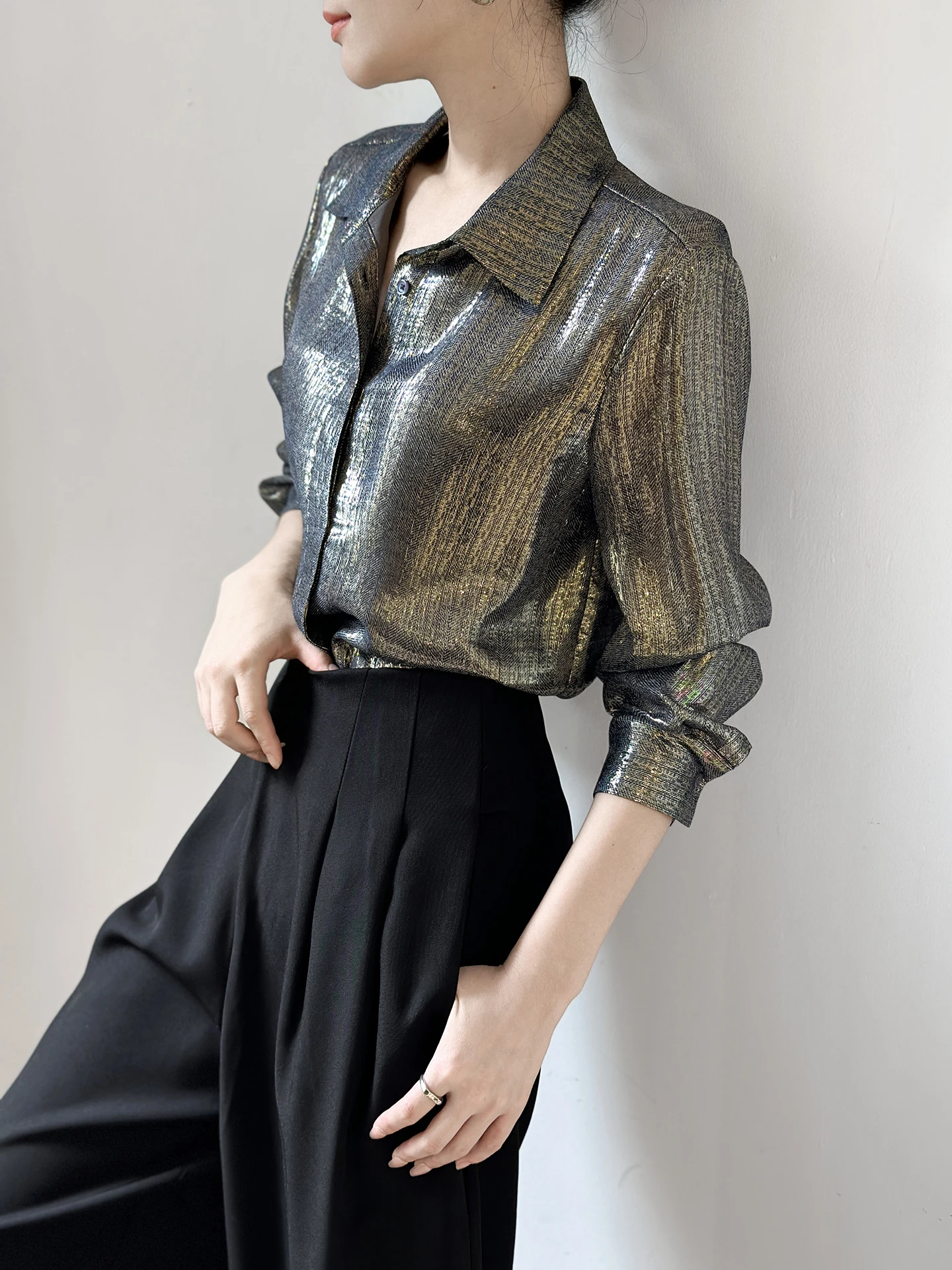 iny Silk Women's Loose Fit irt French Sle Button Detailing Heavyweight Long Sve Breathable Skin-friendly Spring New ...
iny Silk Women's Loose Fit irt French Sle Button Detailing Heavyweight Long Sve Breathable Skin-friendly Spring New ...