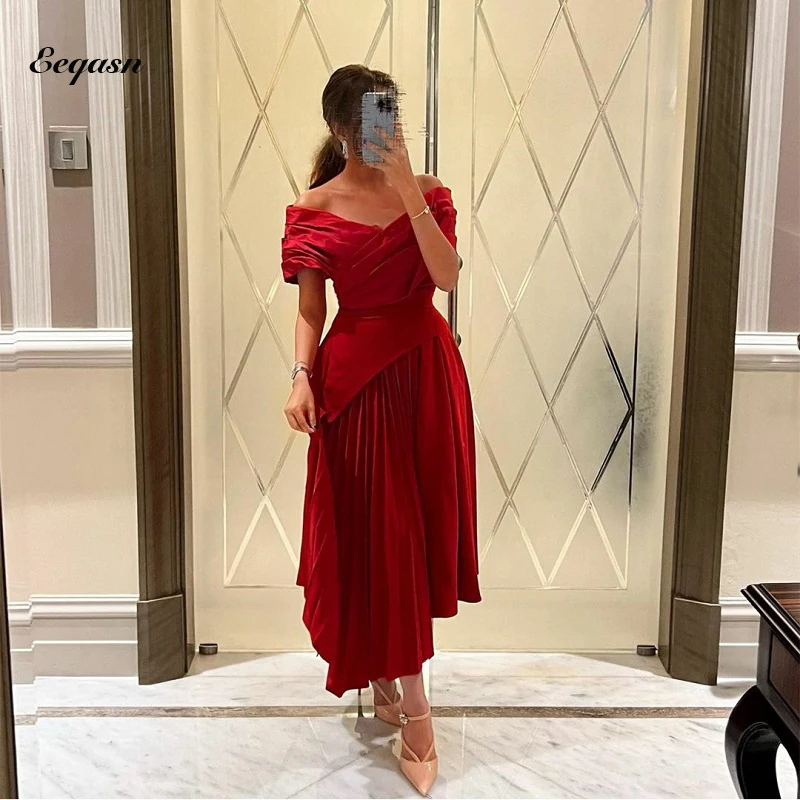 Vintage Red Satin Pleats Saudi Arabic Women Evening Dresses Off the Shoulder Sleeves Tea-Length Party Formal Prom Gowns
Vintage Red Satin Pleats Saudi Arabic Women Evening Dresses Off the Shoulder Sleeves Tea-Length Party Formal Prom Gowns