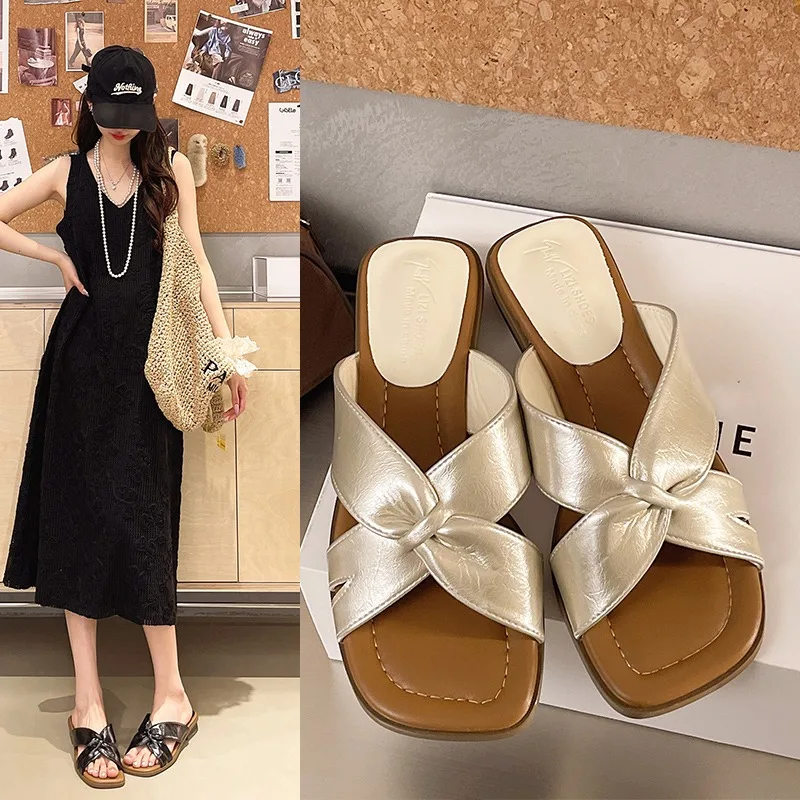 2026 New French Style Low Heel Wedge Sandals Slippers, Elegant Fairy Style Slides Perfect To Match Dresses For Women
2026 New French Style Low Heel Wedge Sandals Slippers, Elegant Fairy Style Slides Perfect To Match Dresses For Women