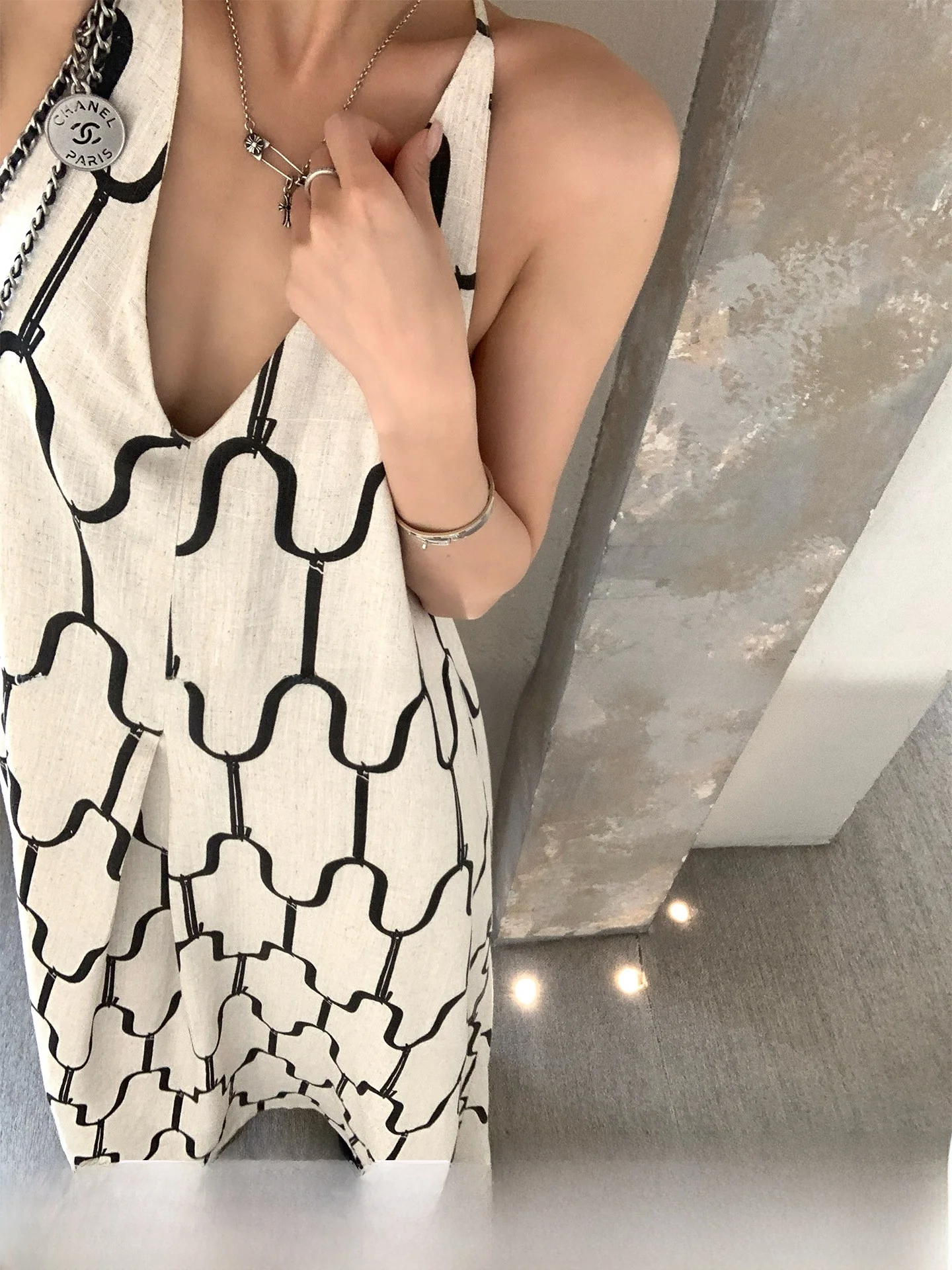 GV Big Brother Cotton Linen Abstract Print Color Block V Neck Summer Dress Women's Holiday Gown Loose Fit H Type Ins Style
GV Big Brother Cotton Linen Abstract Print Color Block V Neck Summer Dress Women's Holiday Gown Loose Fit H Type Ins Style