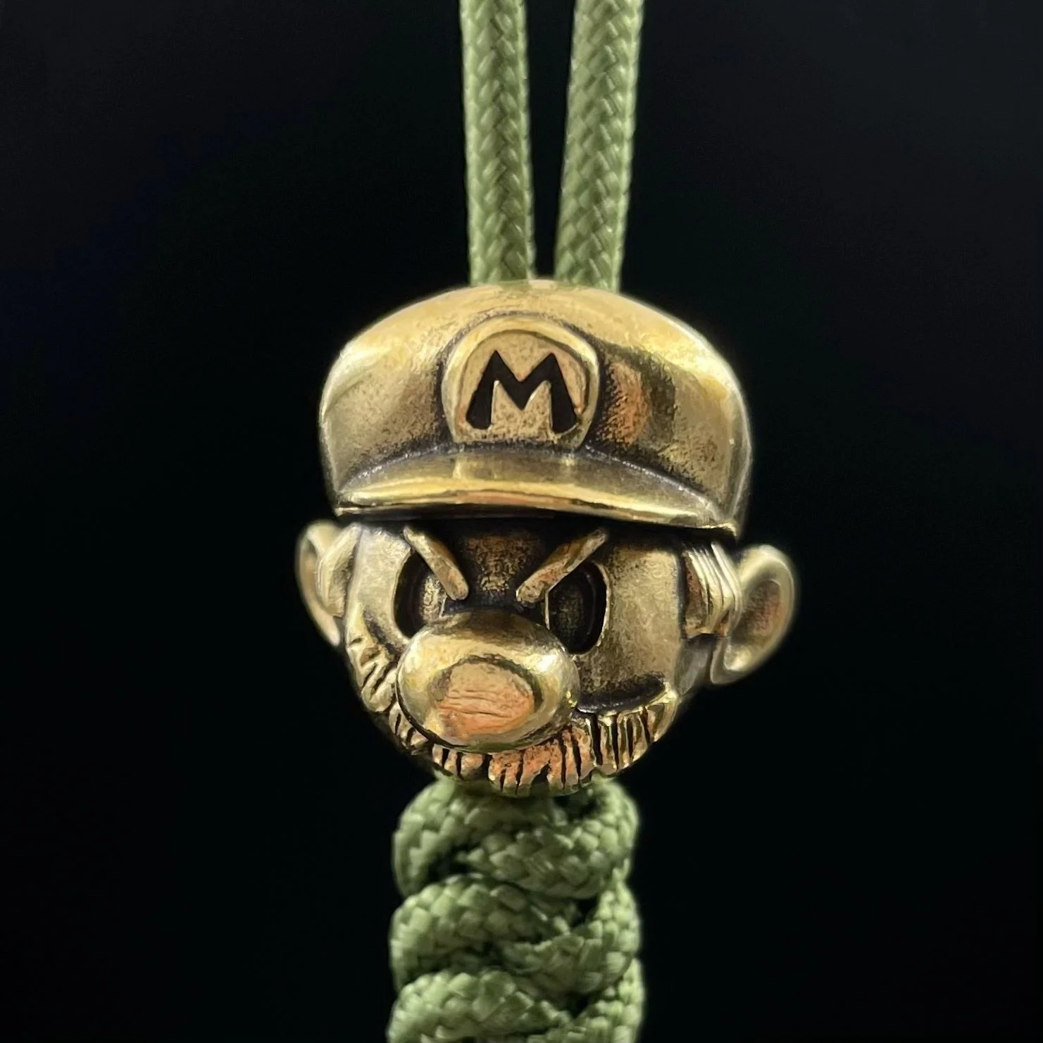EDC Pure Copper Knife Pendant Cross-Border Sales Leader Flashlight Carabiner Paracord Pendant Mario Themed Hand Tiger Design
EDC Pure Copper Knife Pendant Cross-Border Sales Leader Flashlight Carabiner Paracord Pendant Mario Themed Hand Tiger Design