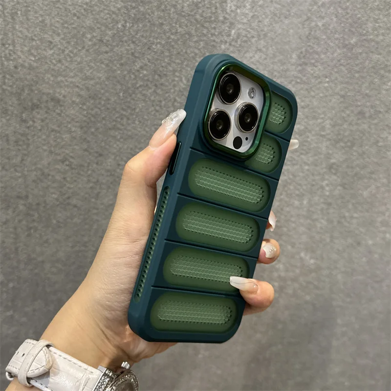 New Arrival HoneyComb Heat dissipation Soft TPU Phone Case Cover for iPhone 16 15 14 13 12 Plus Pro Max
New Arrival HoneyComb Heat dissipation Soft TPU Phone Case Cover for iPhone 16 15 14 13 12 Plus Pro Max