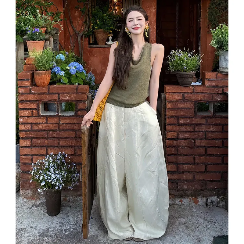 Fashionable Minimalist Women's Summer Knitted Top High Waist Wide Leg Pants Two Piece Set Casual Style Polyester Fabric
Fashionable Minimalist Women's Summer Knitted Top High Waist Wide Leg Pants Two Piece Set Casual Style Polyester Fabric