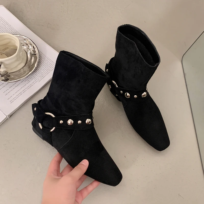 Women's Ankle Boots Pointed Toe Luxury Suede Shoes Fashion Dress Woman Winter Boots 2025 New Designer Chelsea Botas De Mujer
Women's Ankle Boots Pointed Toe Luxury Suede Shoes Fashion Dress Woman Winter Boots 2025 New Designer Chelsea Botas De Mujer