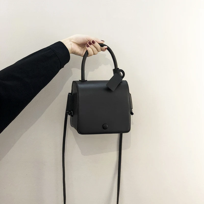 Korean Fashion Women's Bag Solid PU Leather All-Matched Female Crossbody Bag Classic Texture Ladies Autumn Winter Handbags
Korean Fashion Women's Bag Solid PU Leather All-Matched Female Crossbody Bag Classic Texture Ladies Autumn Winter Handbags