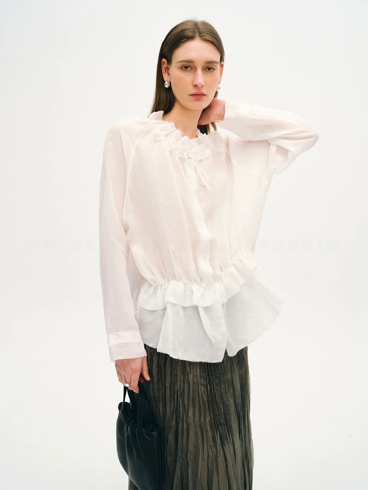 Ultra-Thin Flax round Neck Shirt with Belt Design ChicJane Exclusive Slimming Effect Natural Style Women's Premium Shirt
Ultra-Thin Flax round Neck Shirt with Belt Design ChicJane Exclusive Slimming Effect Natural Style Women's Premium Shirt