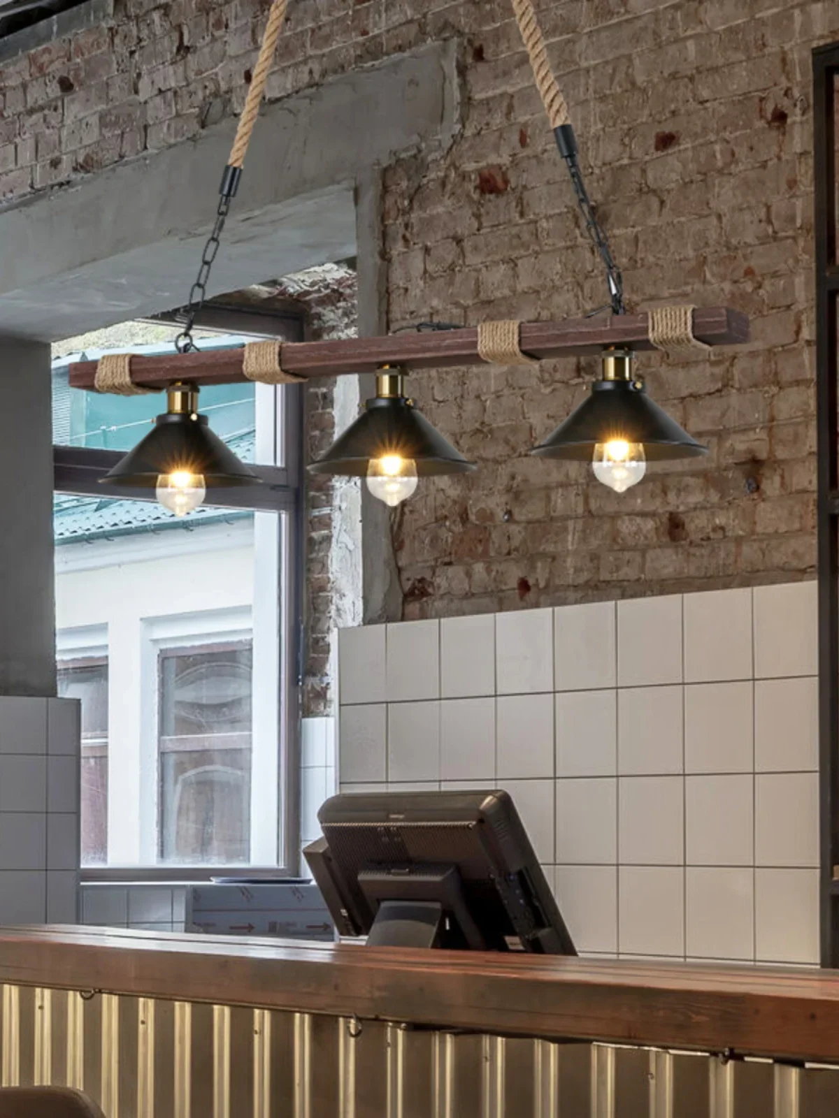 Vintage Solid Wood Chandelier Light Industrial Hemp Rope Nostalgic Hot Pot Restaurant Lamp Coffee Shop Bar Living Room Lighting
Vintage Solid Wood Chandelier Light Industrial Hemp Rope Nostalgic Hot Pot Restaurant Lamp Coffee Shop Bar Living Room Lighting