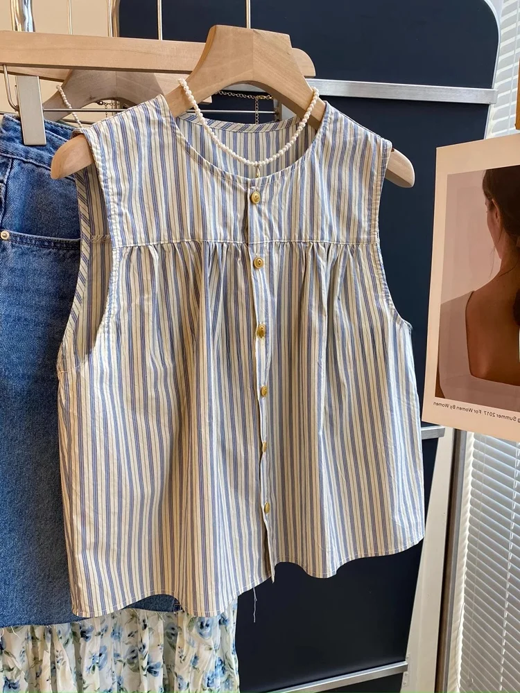 Blue Vertical Stripes Sleeveless Shirt Women's Summer Design Sweet Anti-Aging Doll Shirt Elegant Top Korean Style Commute Wind
Blue Vertical Stripes Sleeveless Shirt Women's Summer Design Sweet Anti-Aging Doll Shirt Elegant Top Korean Style Commute Wind