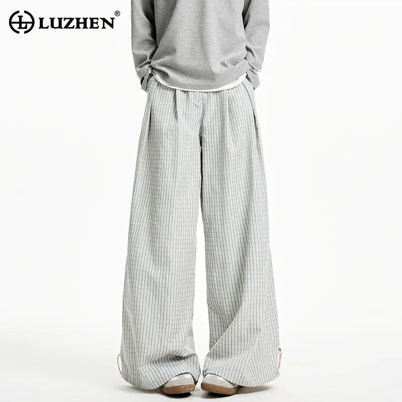 LUZHEN New High Quality Plaid Printed Loose Straight 2025 Casual Pants Men's Fold Design Elegant Korean Wide Leg Trousers JY4326
LUZHEN New High Quality Plaid Printed Loose Straight 2025 Casual Pants Men's Fold Design Elegant Korean Wide Leg Trousers JY4326